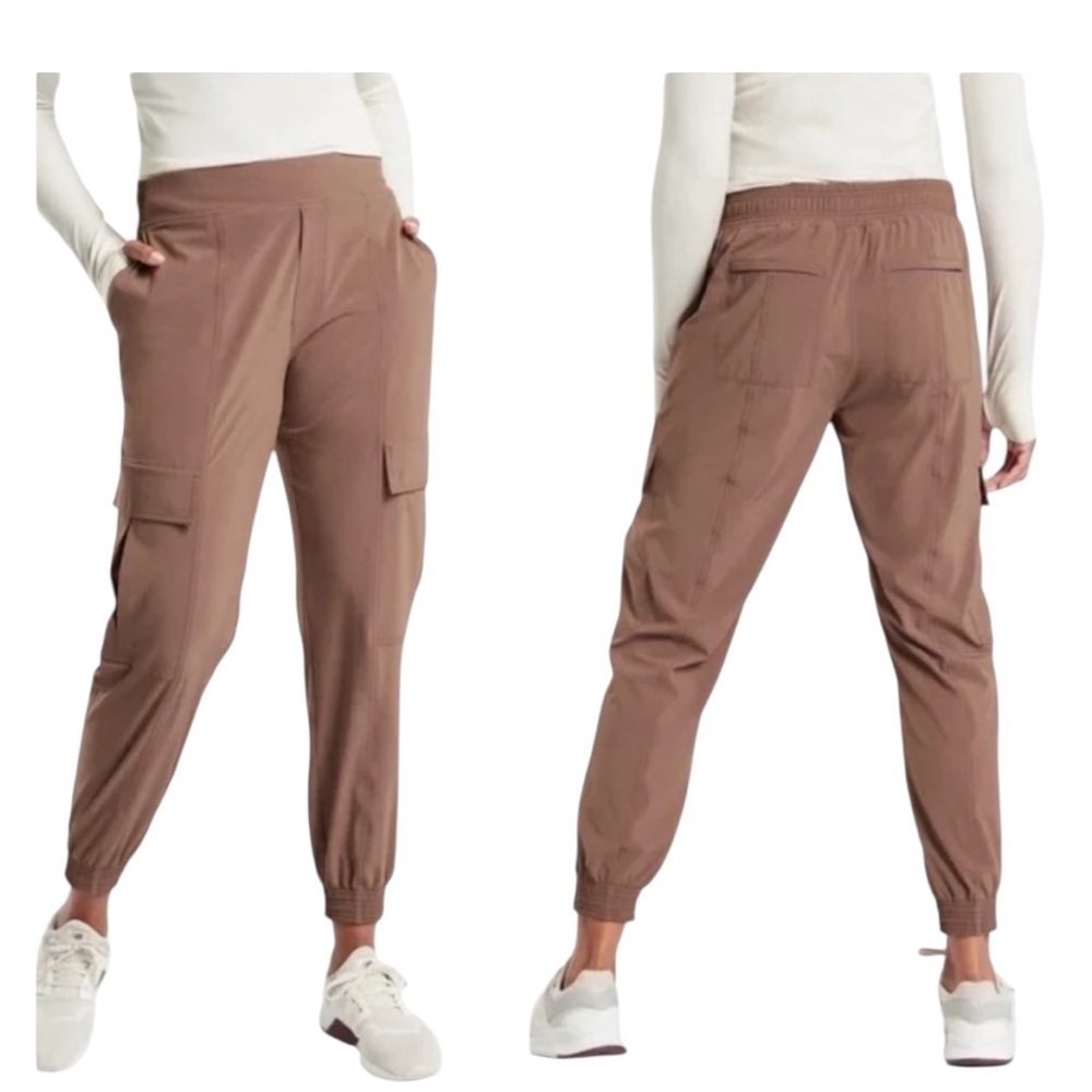 Athleta Chelsea utility jogger size 8 hiking outdoor earthy athletic athleisure